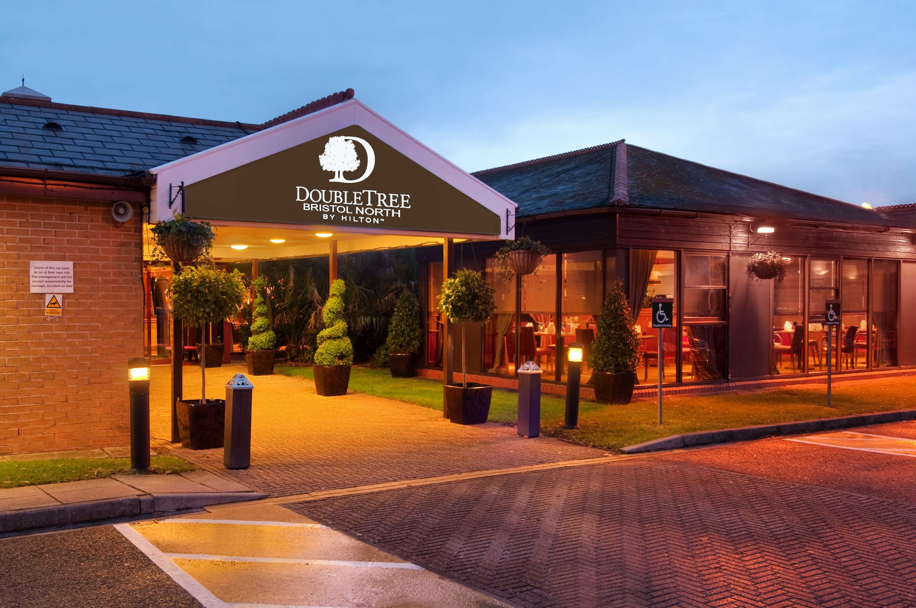 Hotel Doubletree By Hilton Bristol North Esterno foto