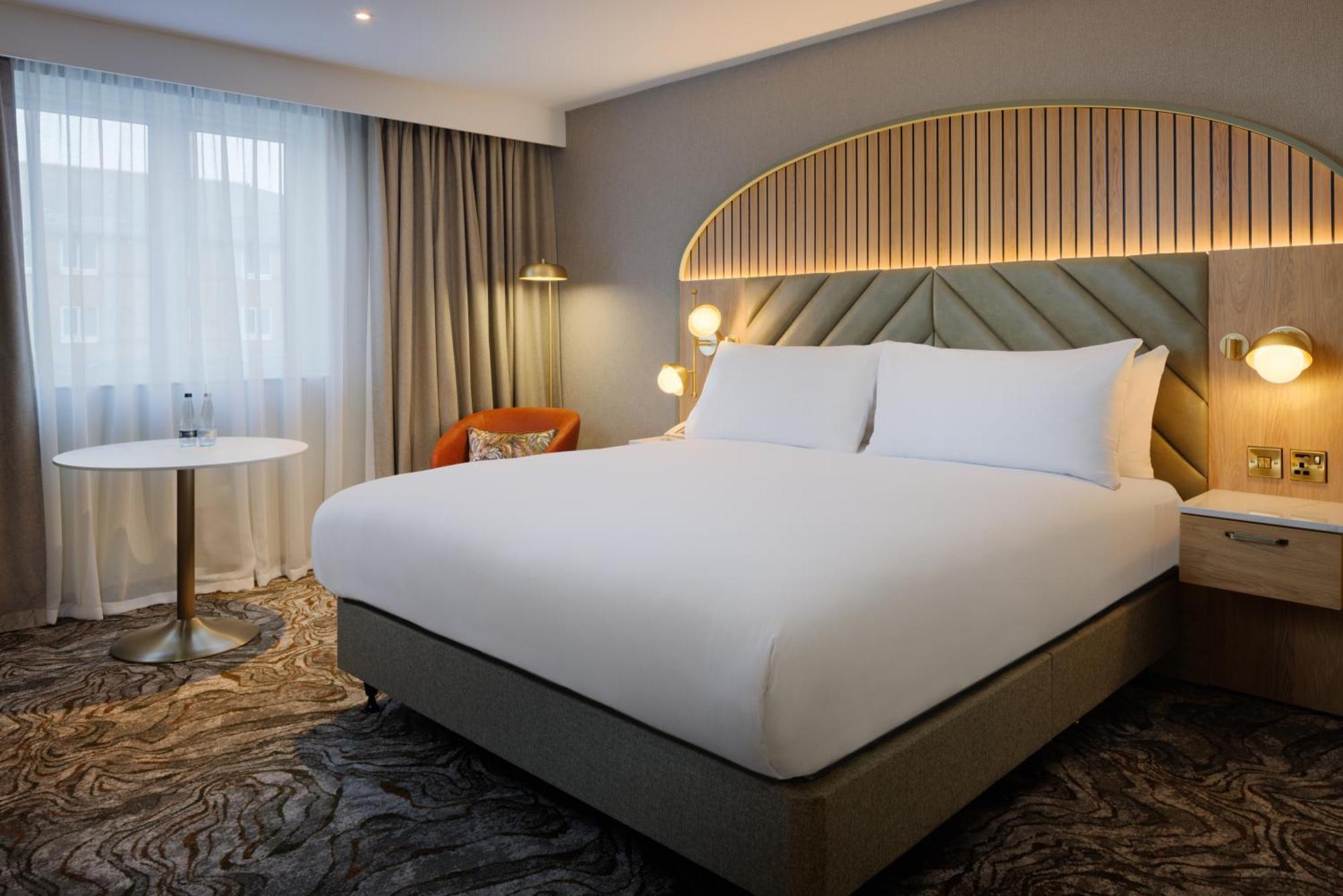Hotel Doubletree By Hilton Bristol North Esterno foto