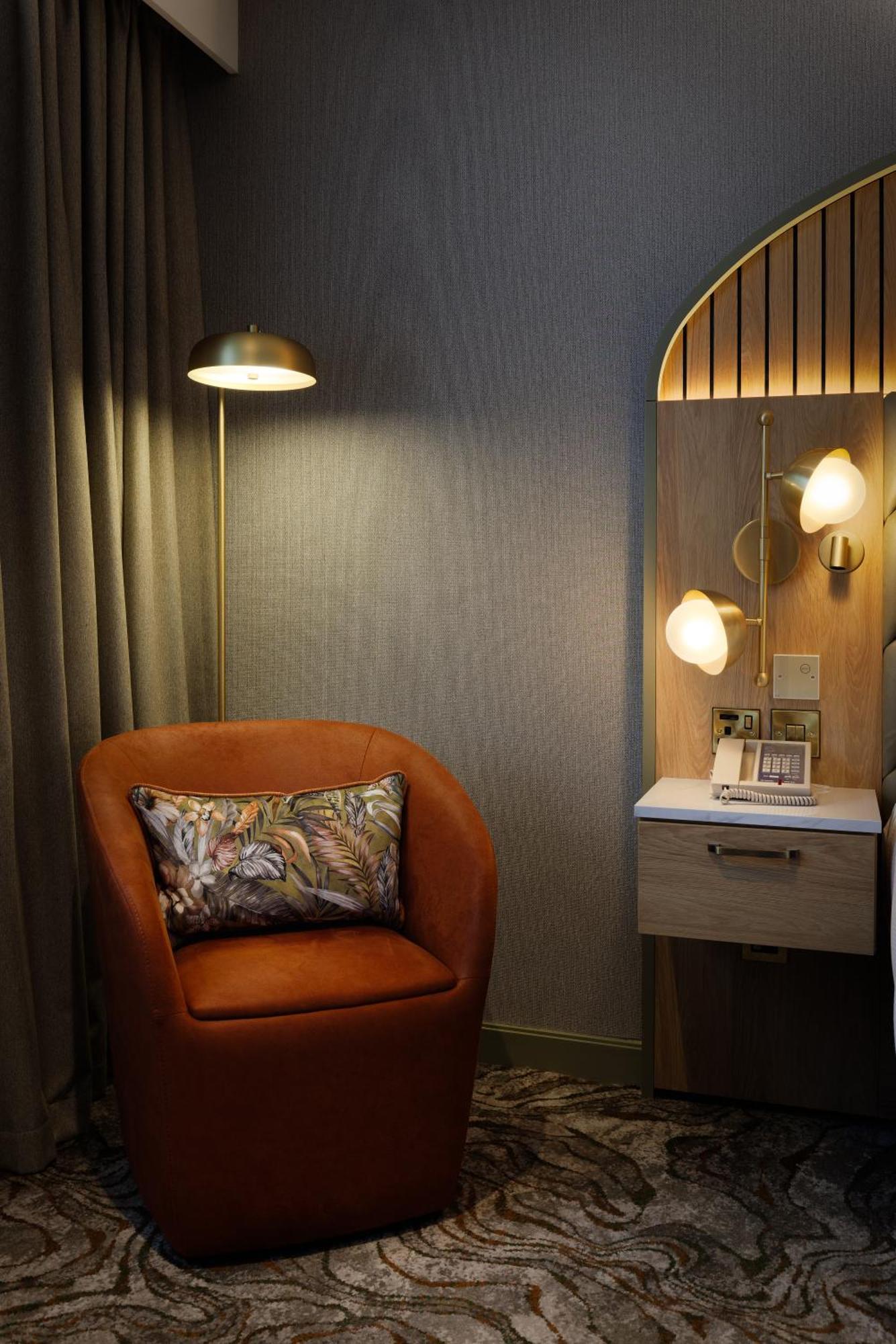 Hotel Doubletree By Hilton Bristol North Esterno foto