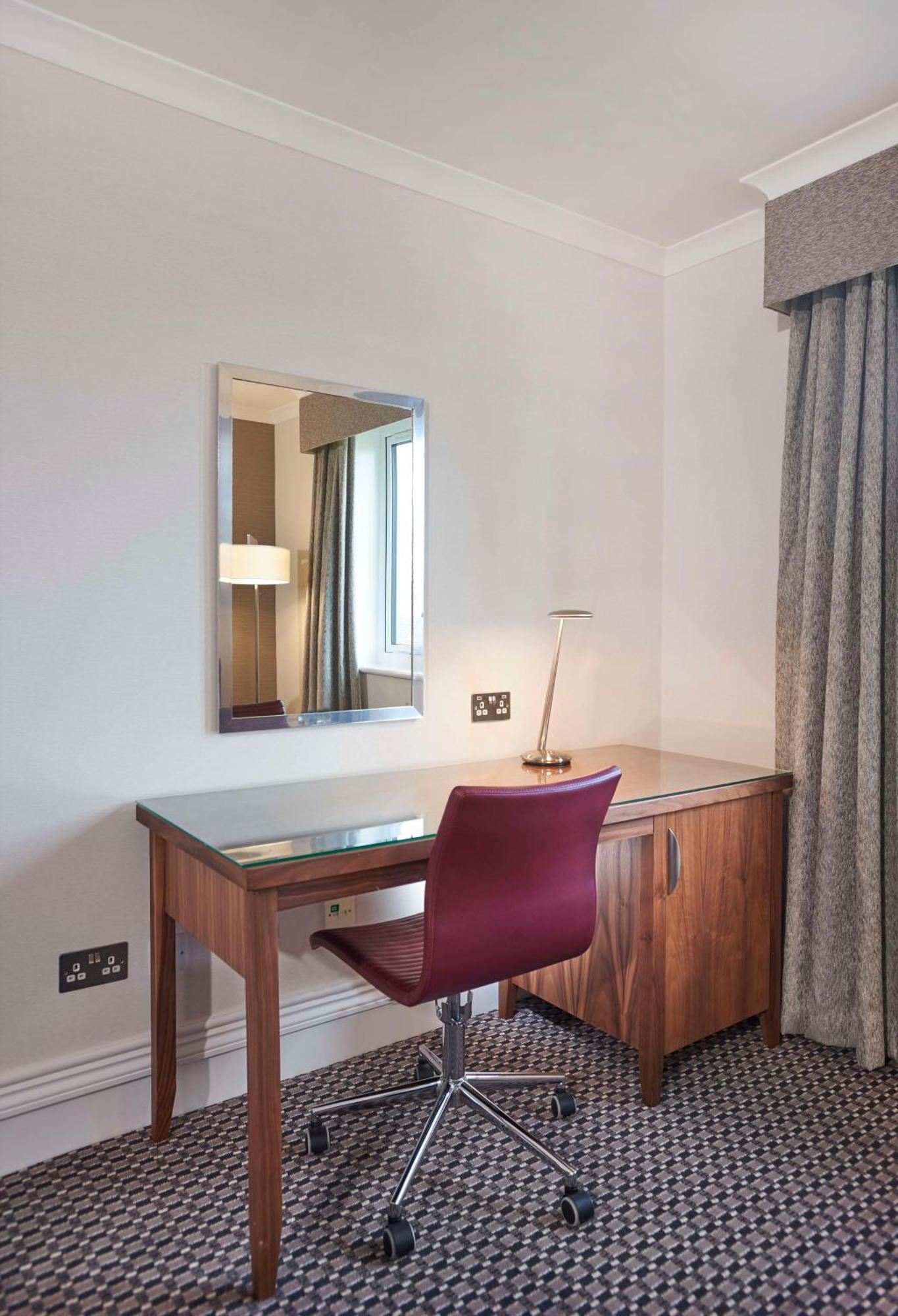 Hotel Doubletree By Hilton Bristol North Esterno foto