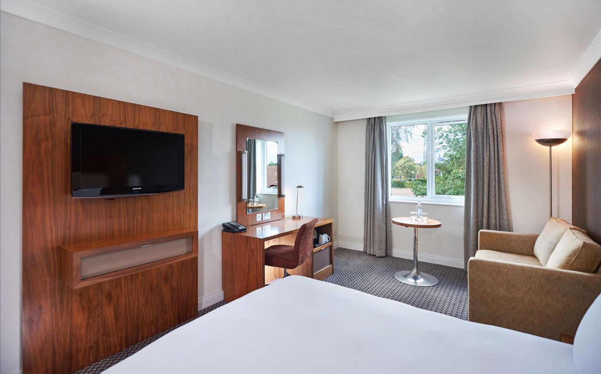 Hotel Doubletree By Hilton Bristol North Esterno foto